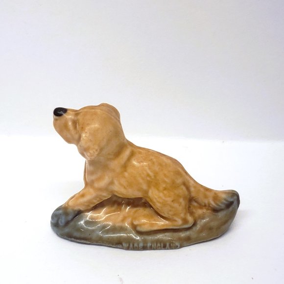 Vintage Wade Whimsies Red Rose Tea Figurines Lemur Hippo Puppy Dog Lot x4 - Picture 16 of 16